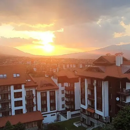 Penthouse Harriet Апартаменты Банско